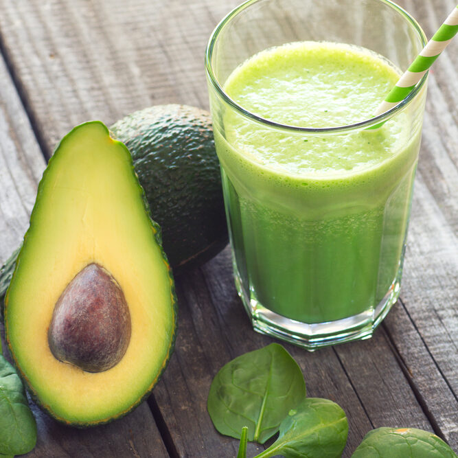 Avocado and baby spinach smoothie